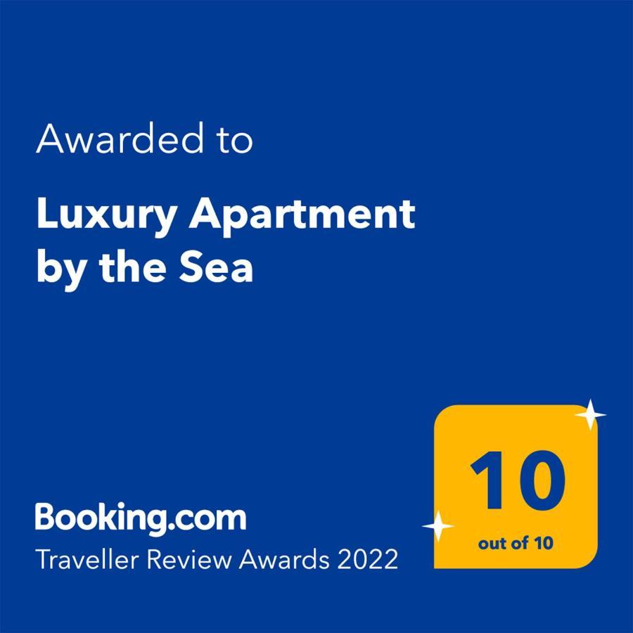 Luxury Apartment By The Sea Mamaia Exterior foto